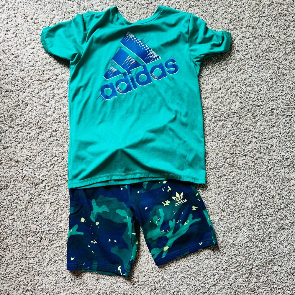 Adidas Green T-Shirt and Camouflage Shorts Set